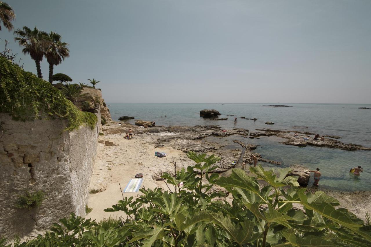 Le Bain Suite - Accanto Al Mare Vicinissima A Ortigia E Al Teatro Syracuse Exterior foto