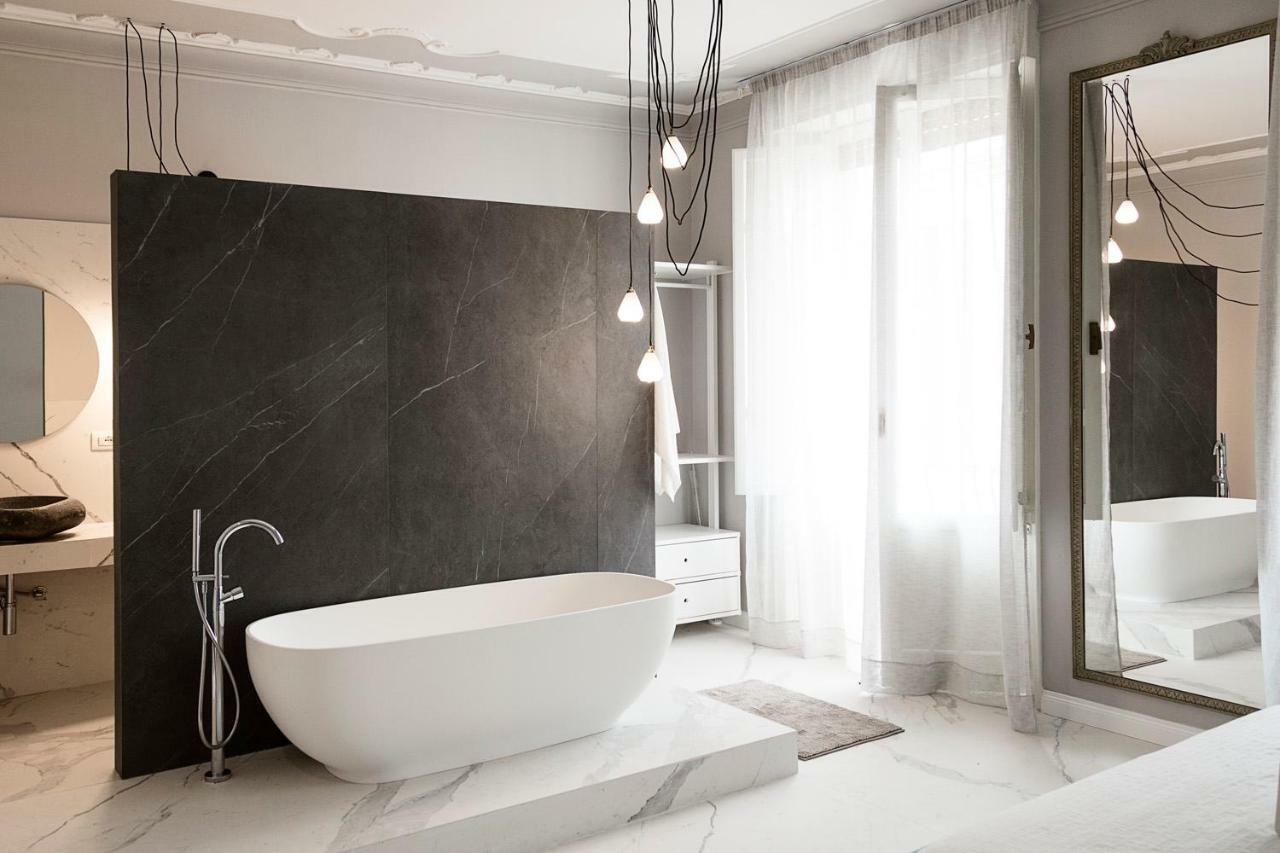 Le Bain Suite - Accanto Al Mare Vicinissima A Ortigia E Al Teatro Syracuse Exterior foto